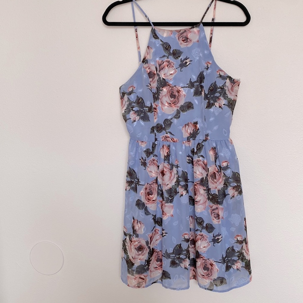 Women’s blue floral mini dress